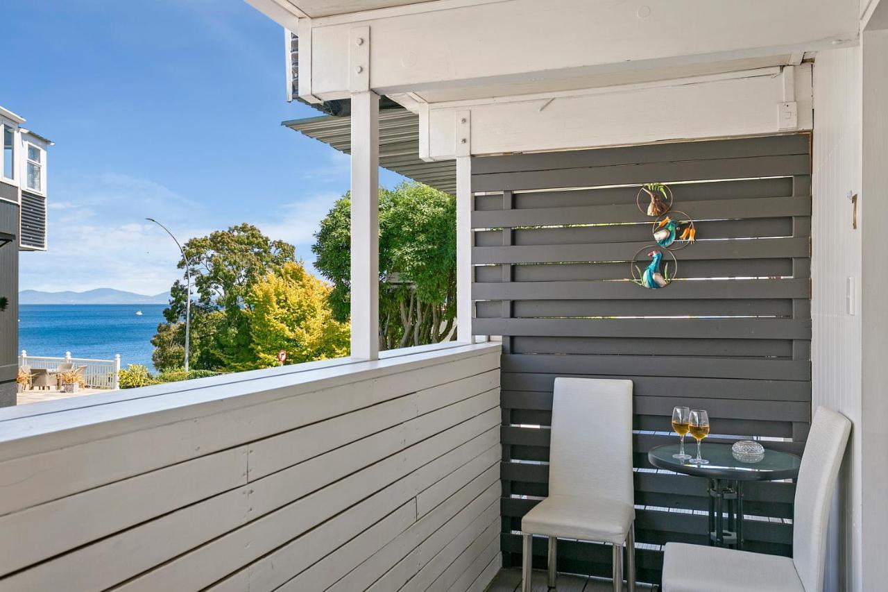 Vu Thermal Lodge - Adults Only Motel Taupo Ngoại thất bức ảnh