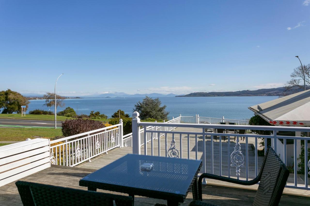Vu Thermal Lodge - Adults Only Motel Taupo Ngoại thất bức ảnh